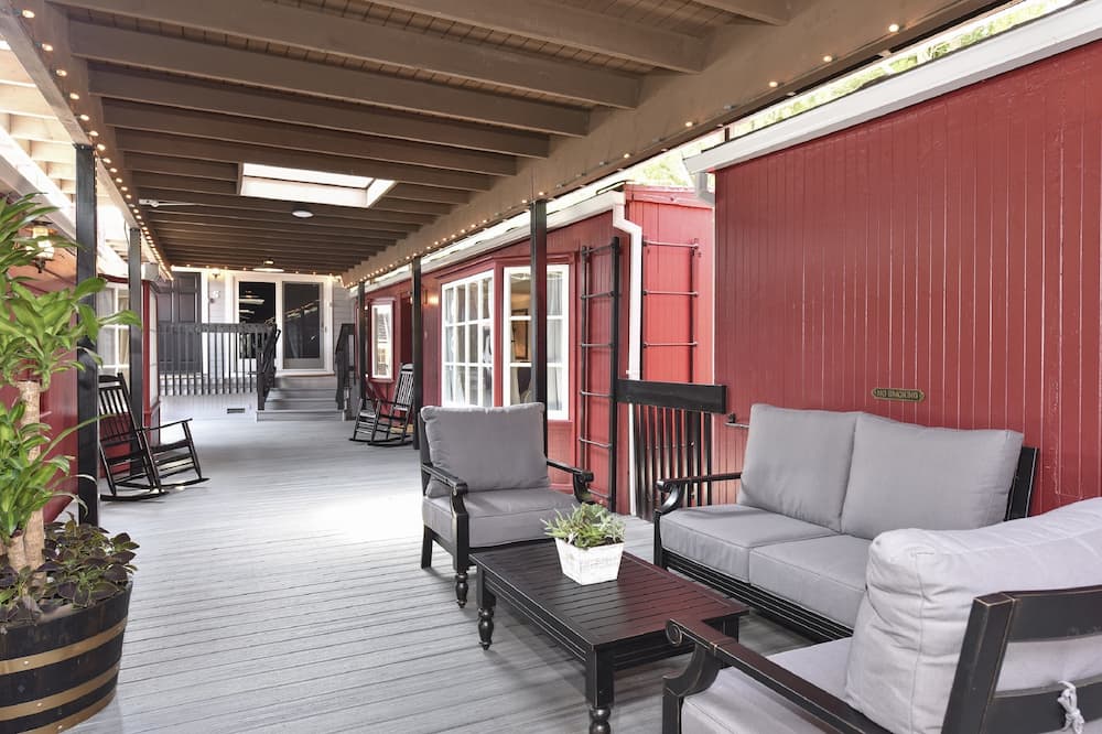 ナパ バレー レイルウェイ イン 写真