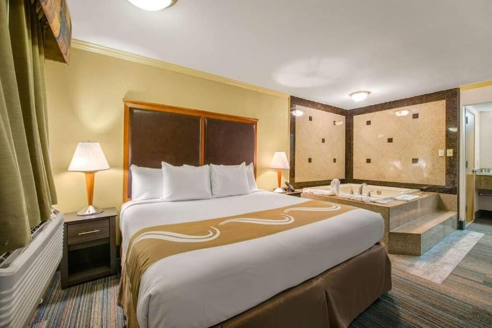 ハイビスカスイン＆スイーツ 写真