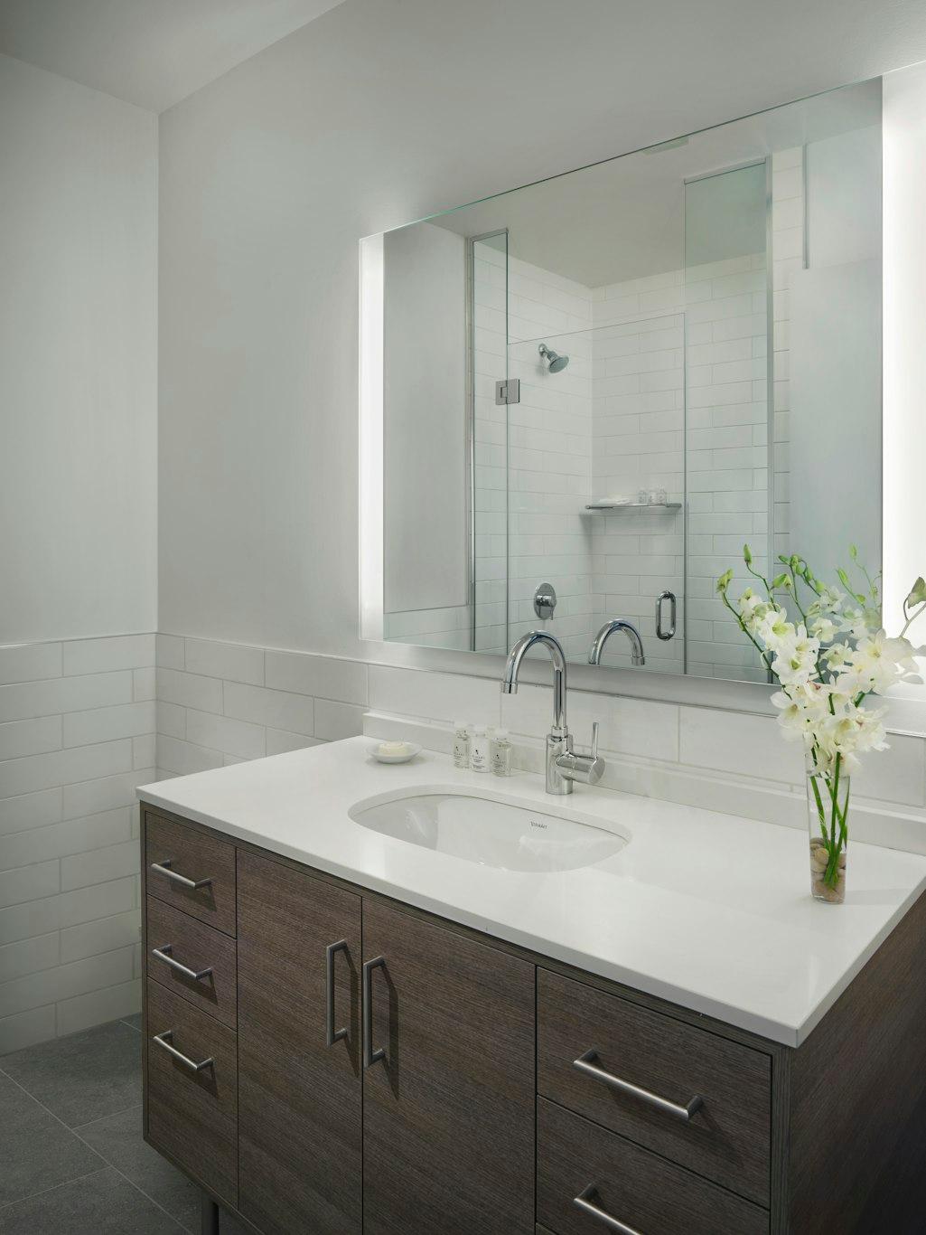 AKA ユニバーシティ シティ 写真