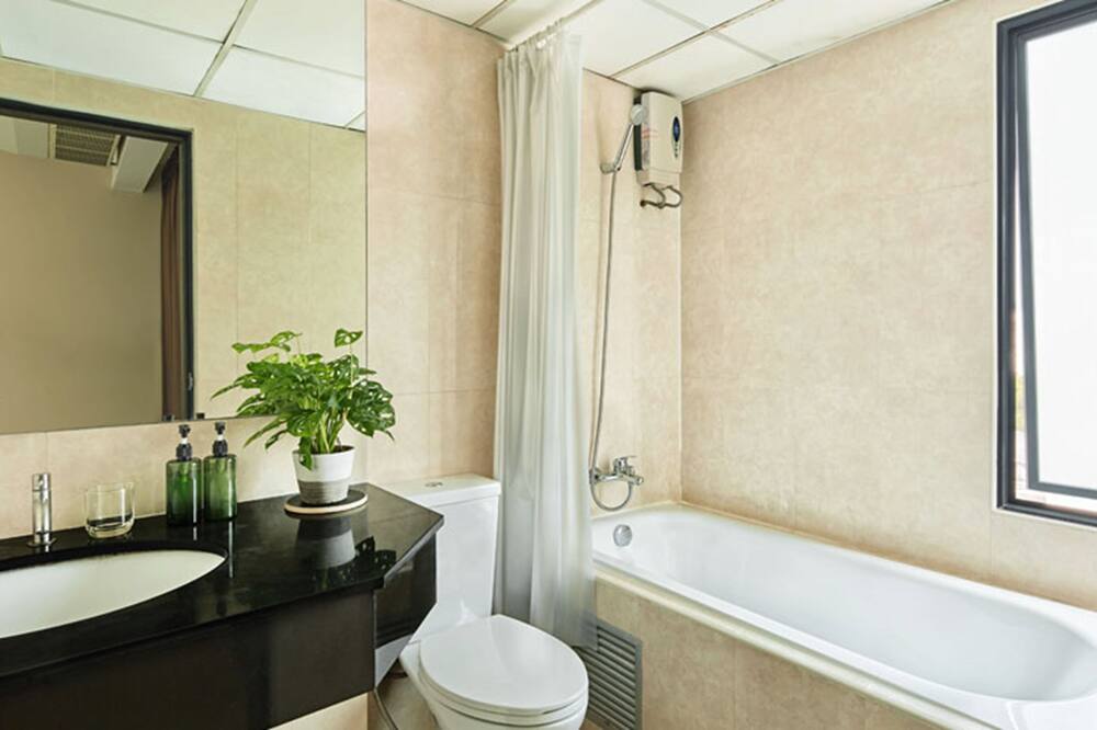 ダイアモンド レジデンス ラッチャダー 写真