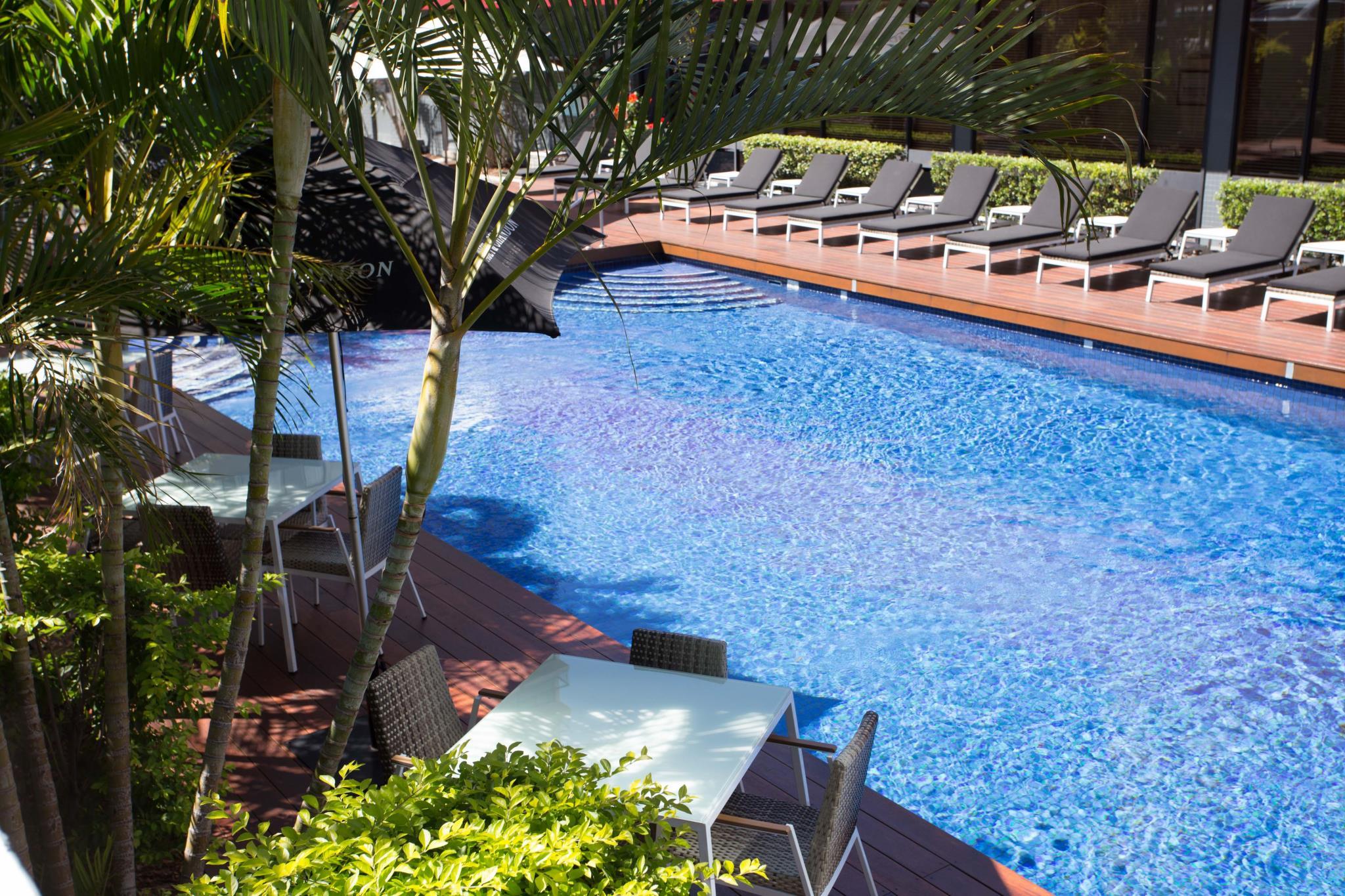 ロイヤル オン ザ パーク 写真