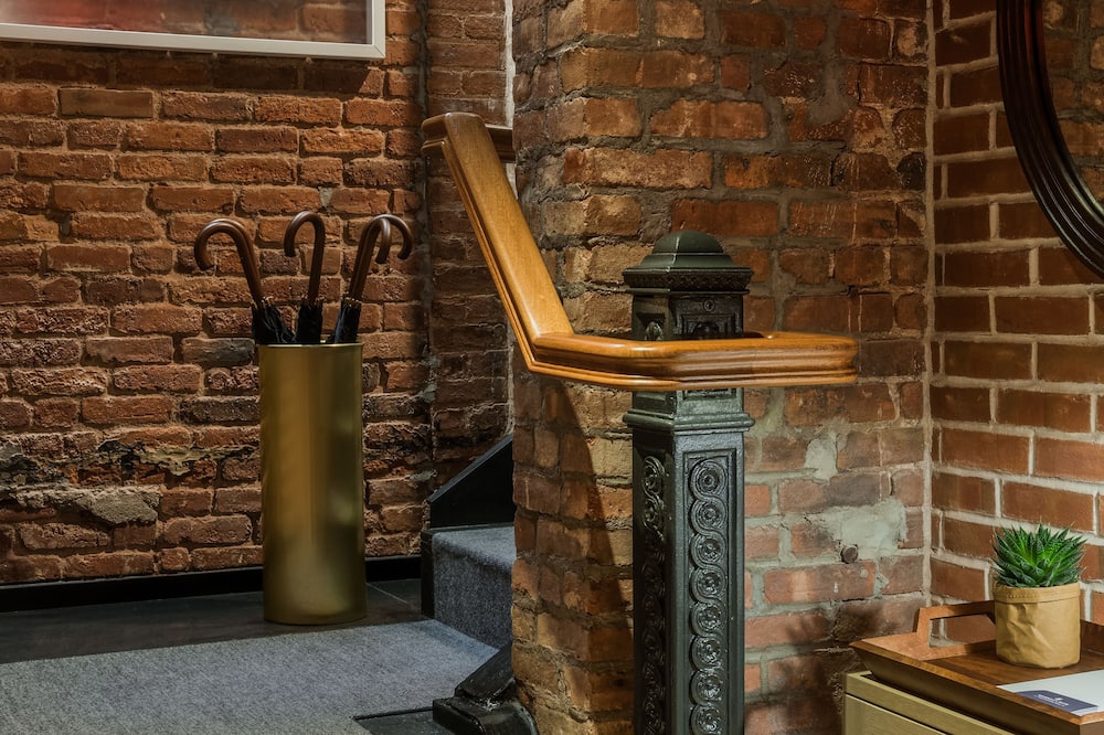 メリオン ロウ ホテル アンド パブリック ハウス 写真