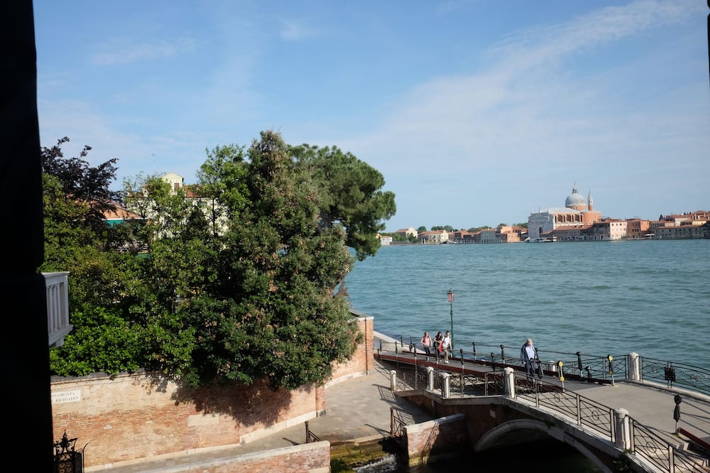 ホテル ラ カルチーナ 写真