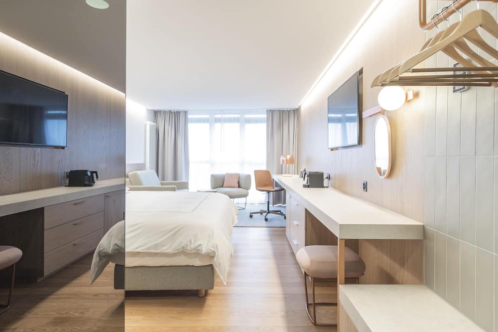 スイステル クルザール ベルン 写真