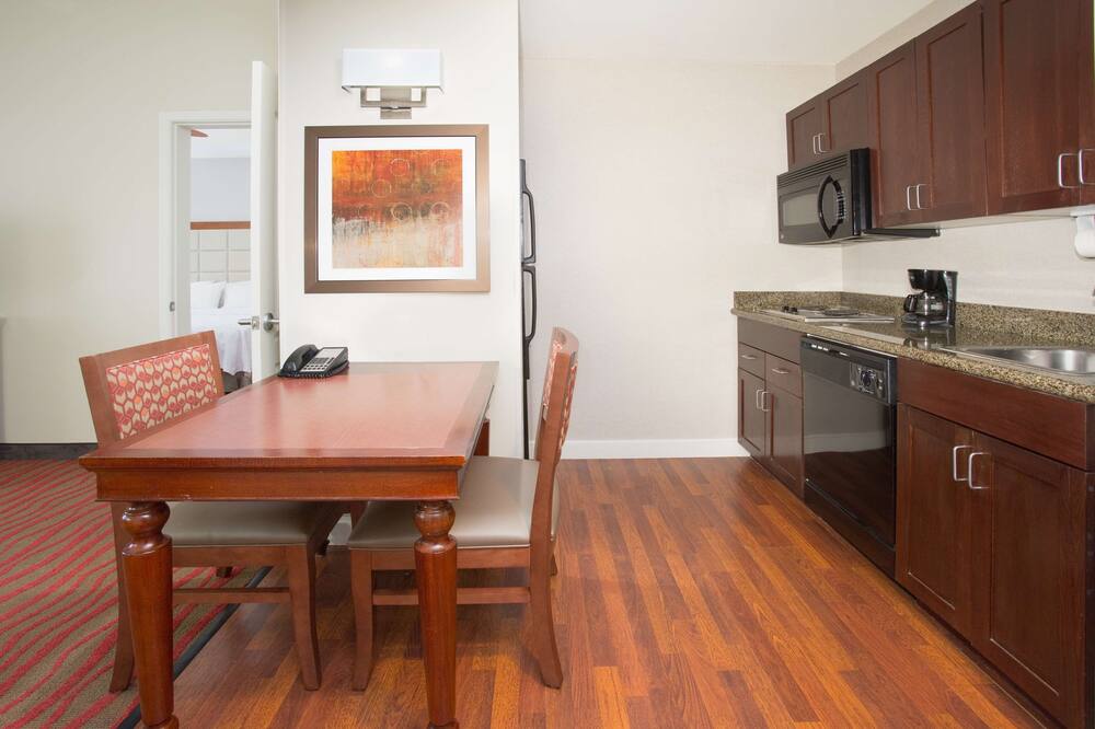 Homewood Suites by Hilton Phoenix-Avondale 写真