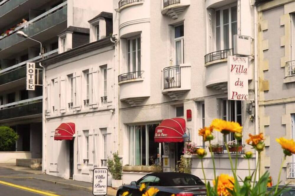 ホテル ヴィラ ドゥ パルク 写真