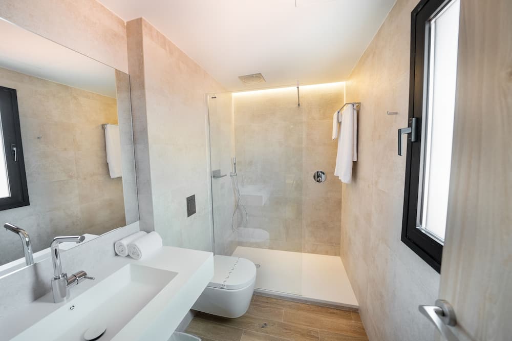 カレドニアン 写真