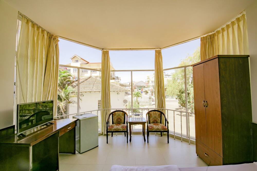 デ ローズ ホテル ダラット 写真