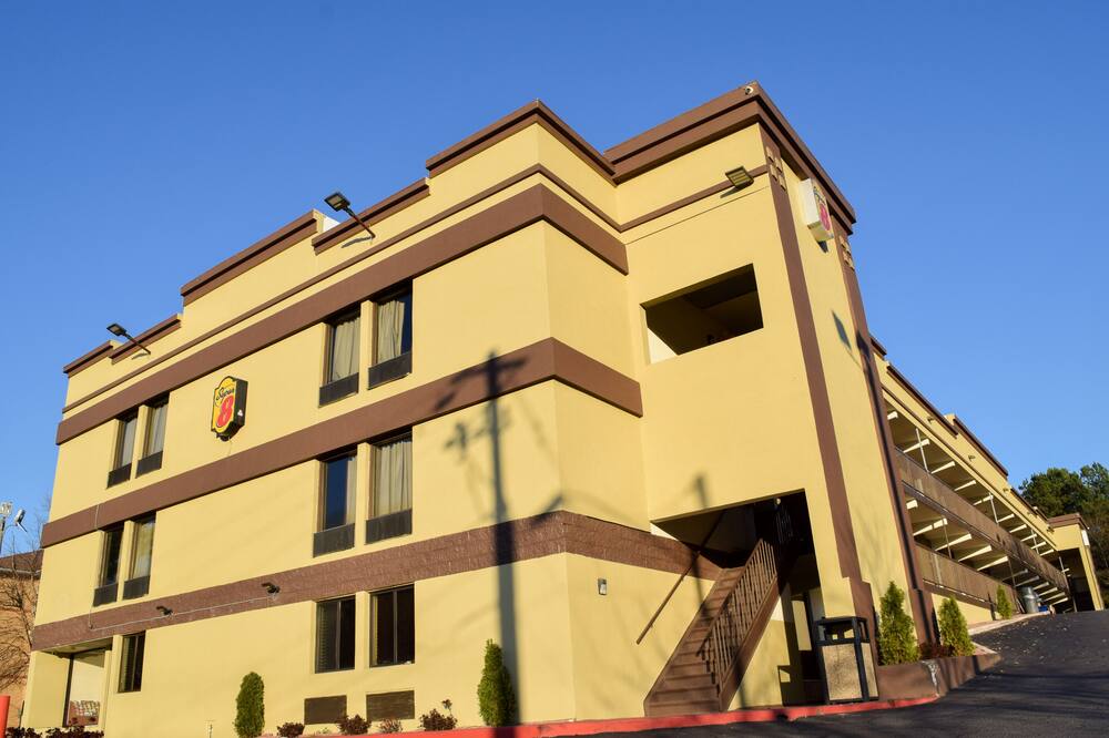 スーパー 8 バイ ウィンダム ラレー ダウンタウン 写真