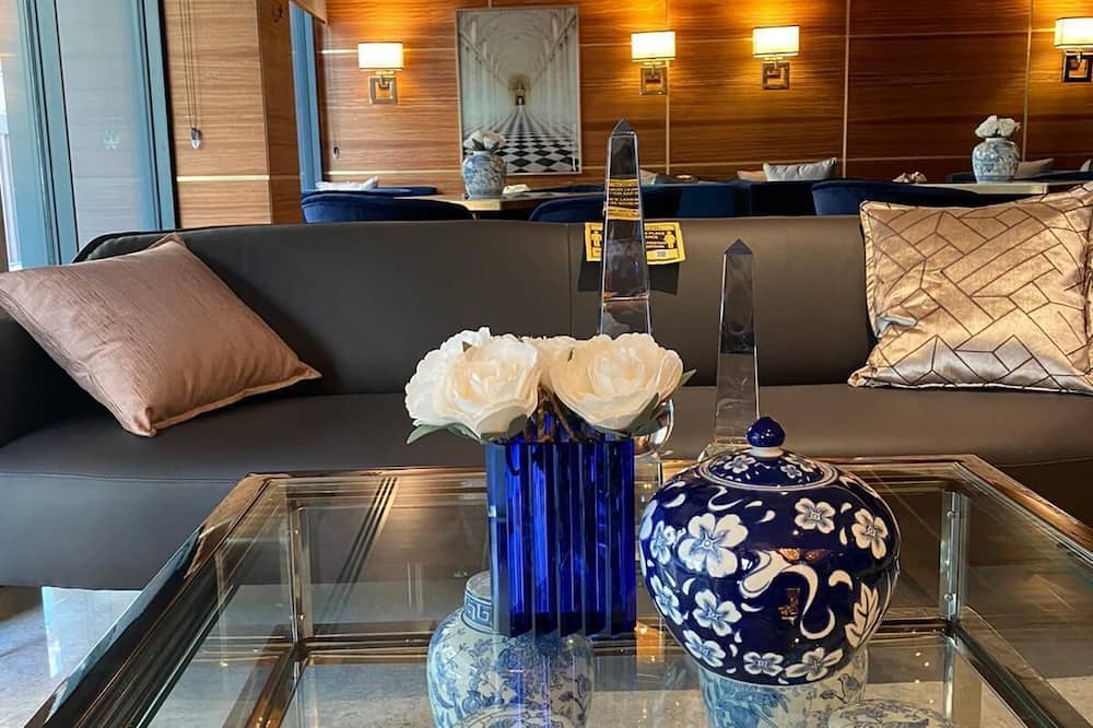 ホテル レディ ダイアナ 写真