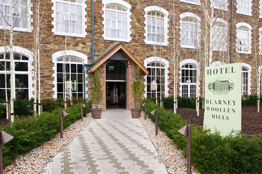 ブラーニー ウーレン ミルズ  ホテルBW シグネチャー コレクション 写真