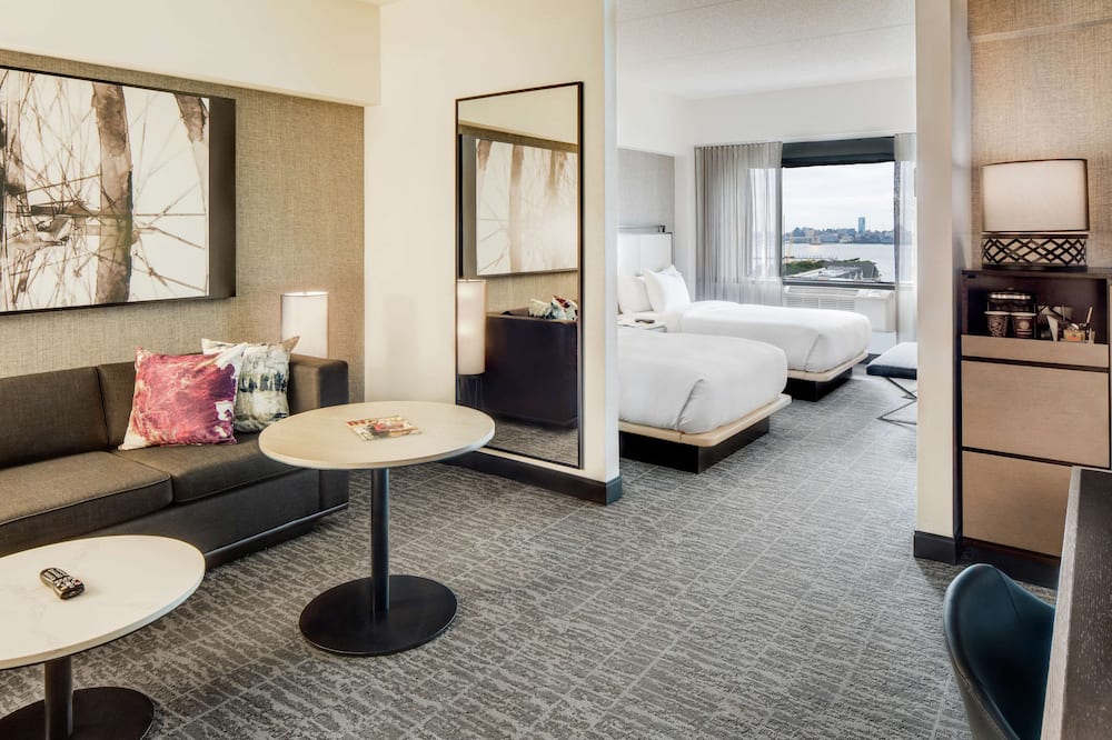 DoubleTree by Hilton Hotel & Suites Jersey City 写真