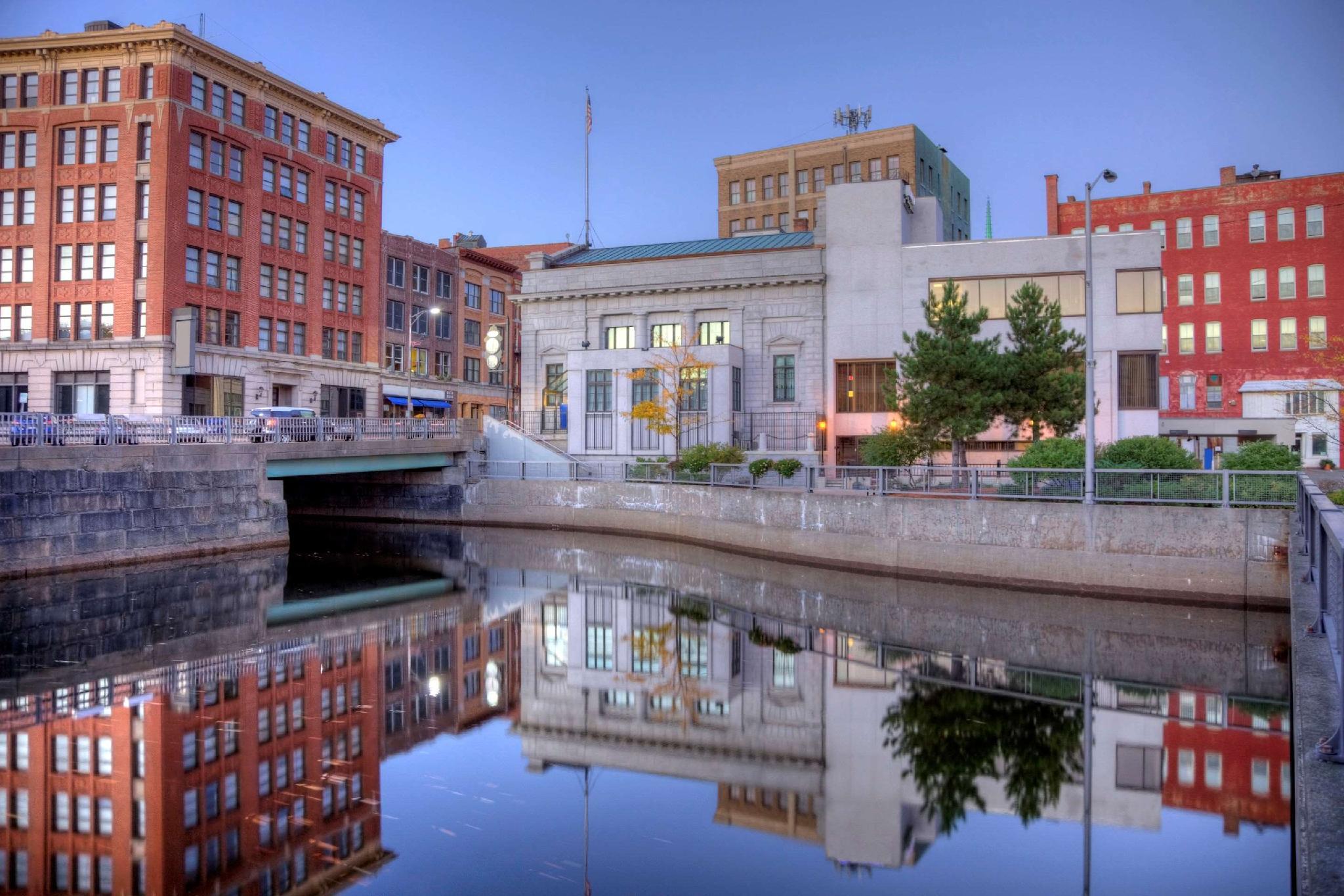 クオリティ イン アット バンゴー モール 写真