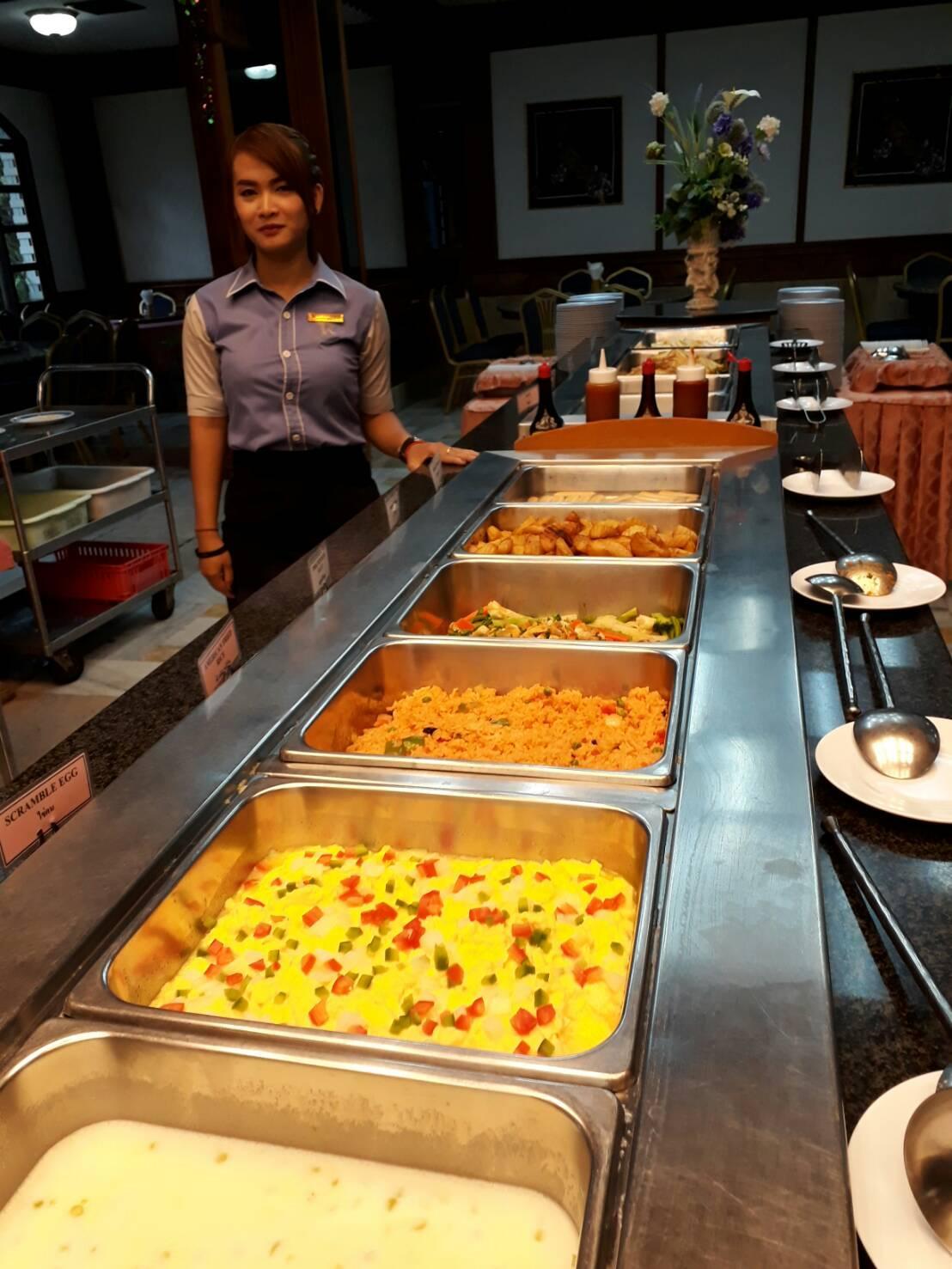 ロイヤル ツインズ ホテル 写真