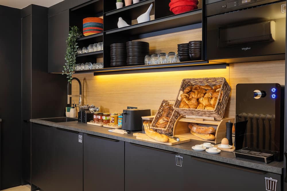 ルーヴル マルソリエ オペラ ホテル 写真