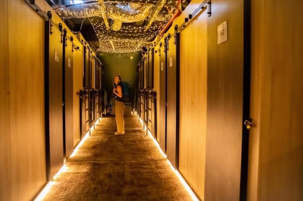 シネマ ホステル エルサレム 写真