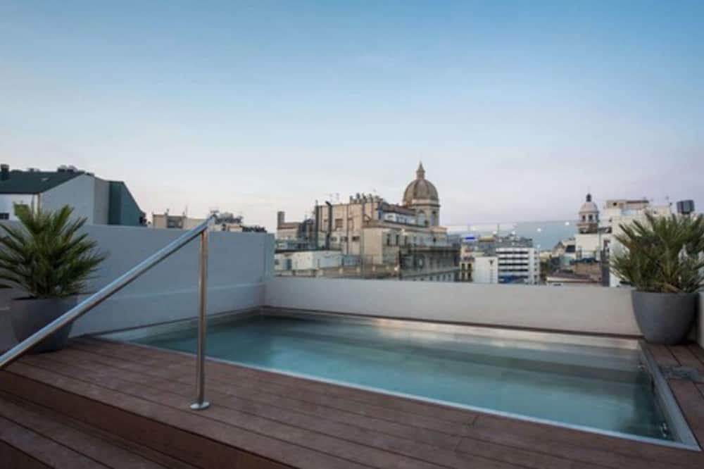 ホテル ミッドモスト 写真