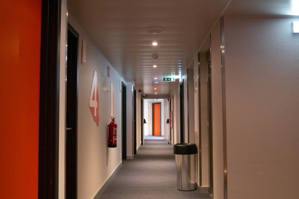 イージーホテル リスボン 写真