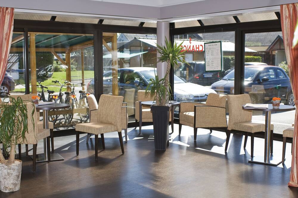 オテル ヴェール 写真