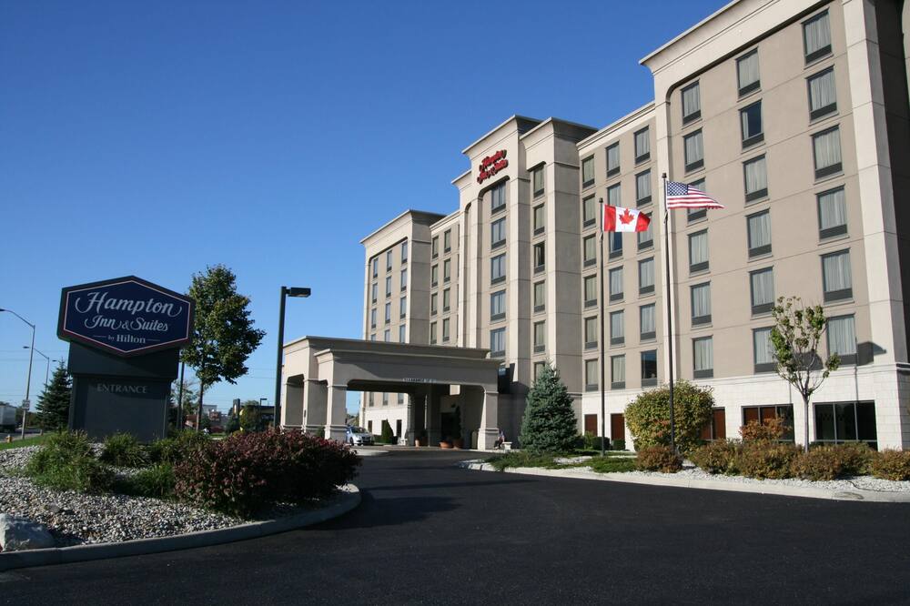 Hampton Inn and Suites by Hilton Windsor 写真