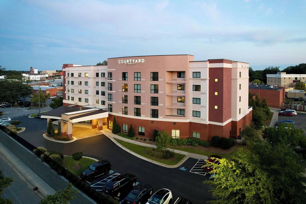 Courtyard by Marriott Carrollton 写真