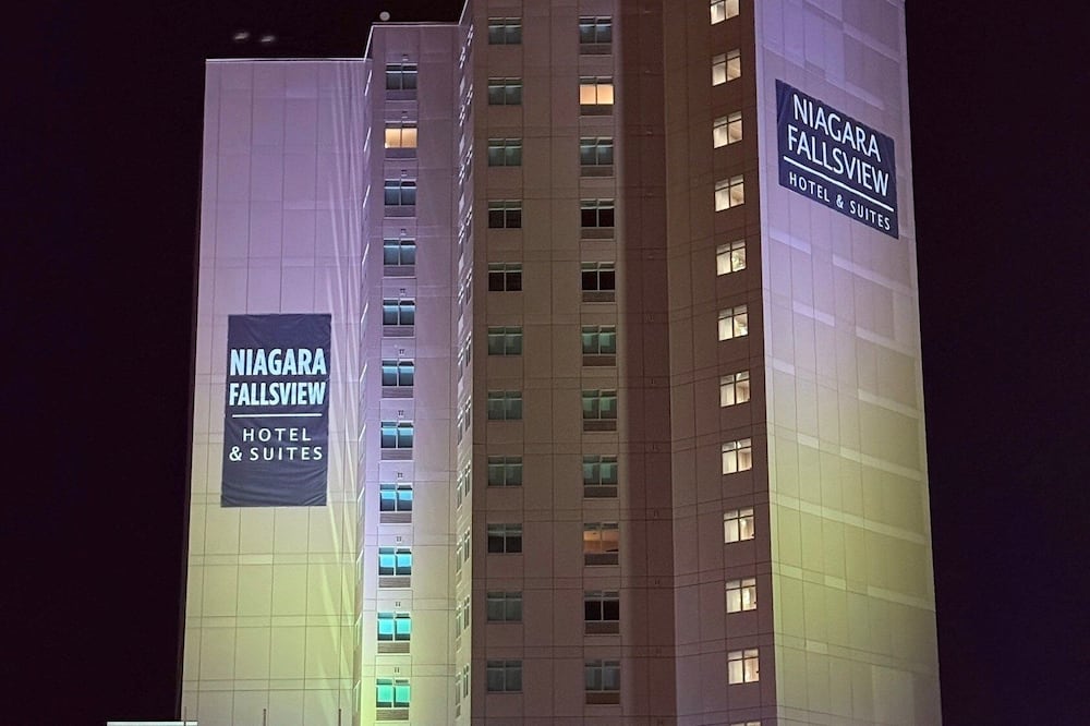 ナイアガラ フォールズビュー ホテル ＆ スイーツ バイ IHG 写真