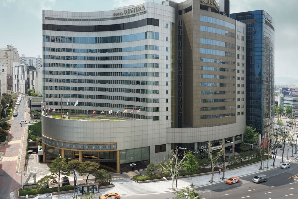 リヴィエラ ホテル 写真
