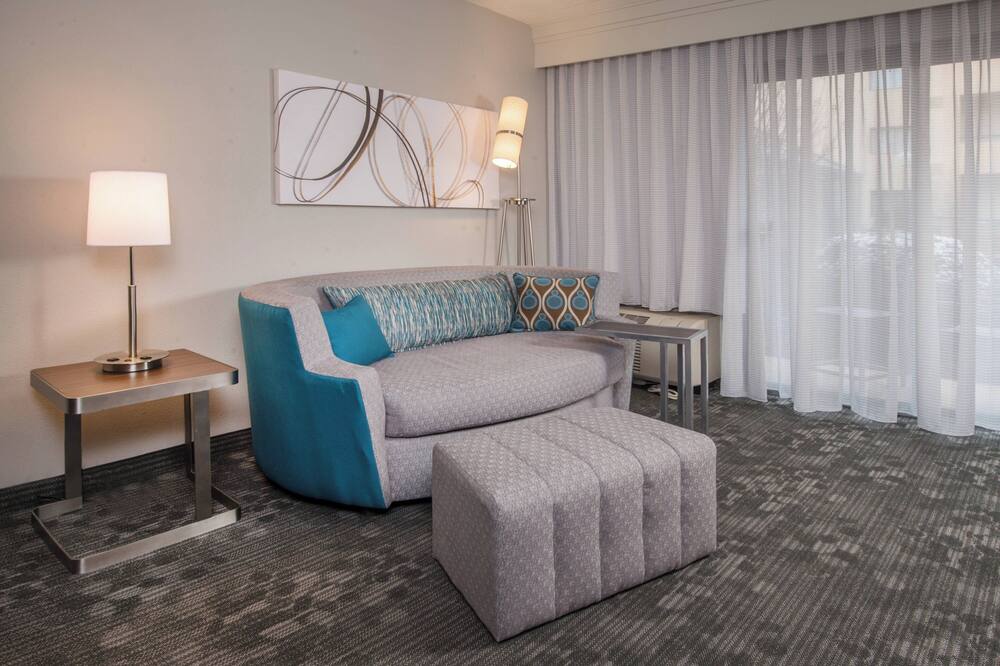 Courtyard by Marriott Fairfax Fair Oaks 写真