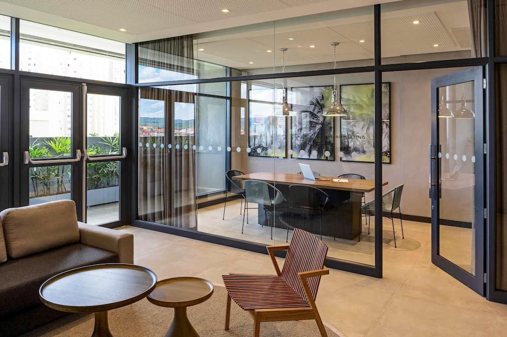 ノボテル ソロカバ 写真