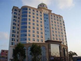 ゴールデン パレス ホテル 写真