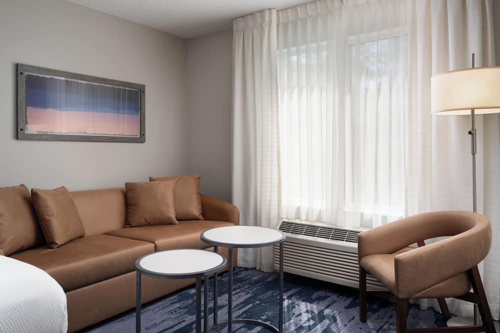 フェアフィールド イン バイ マリオット オーランド エアポート 写真