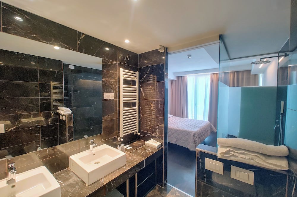 ホテル ダティーニ 写真