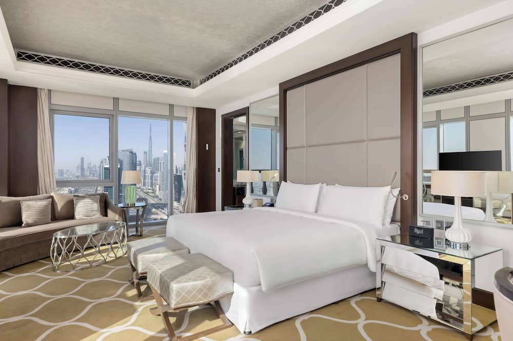 ヒルトン ドバイ アル ハブトア シティ 写真