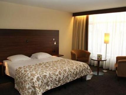 Golden Tulip Hotel De Reiskoffer 写真