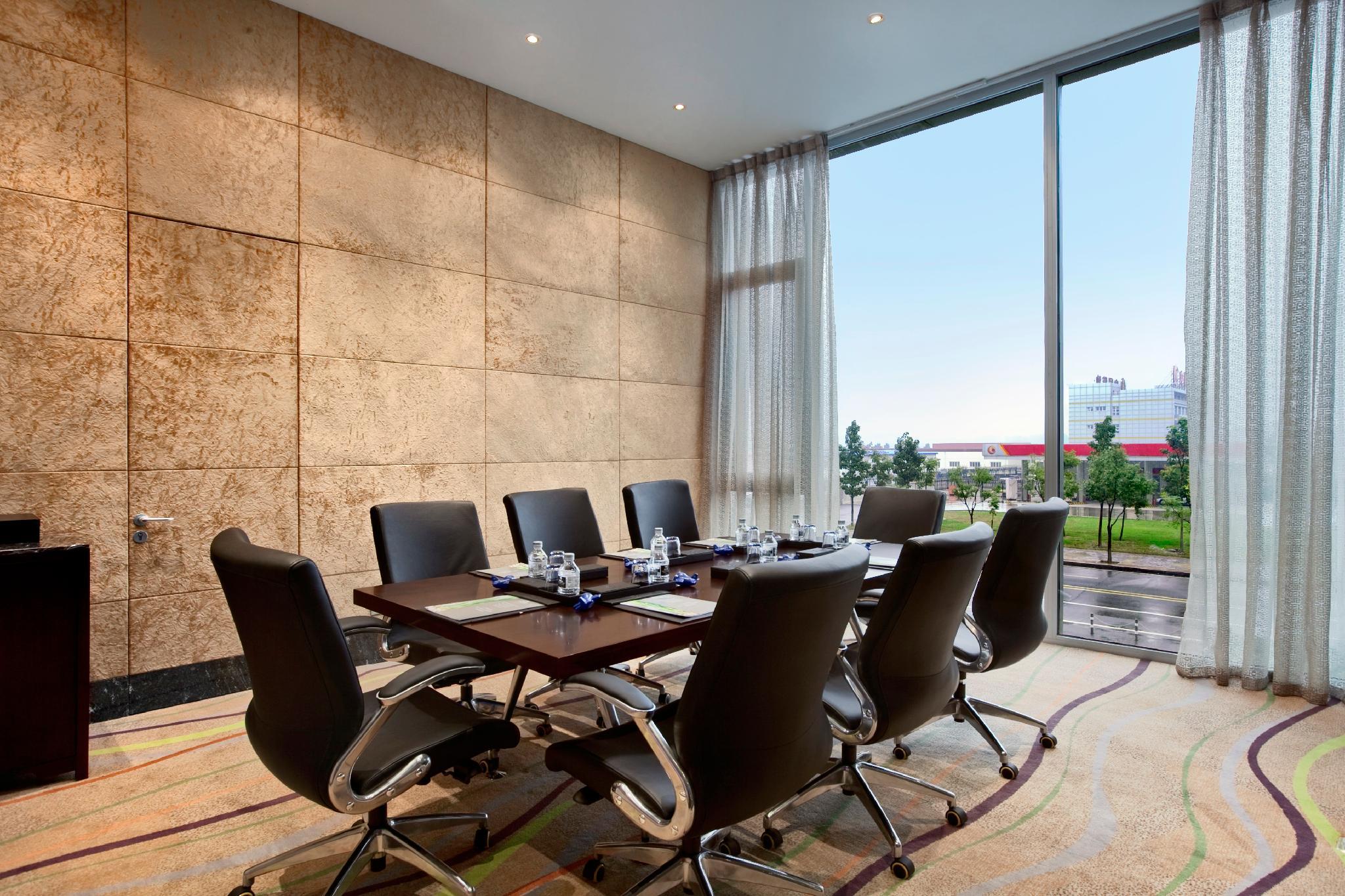 ヒルトン ベイジン キャピタル エアポート 写真