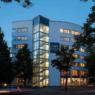 ヴィクトルス レジデンツホテル ベルリン テーゲル 写真