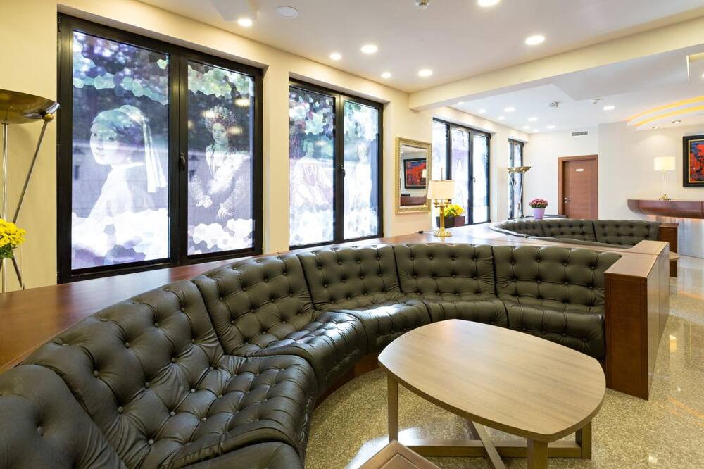 Hotel Sterling 写真