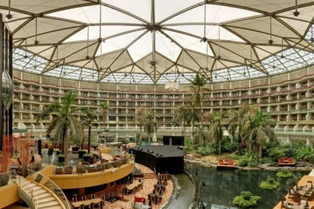 サハラ スター ホテル 写真