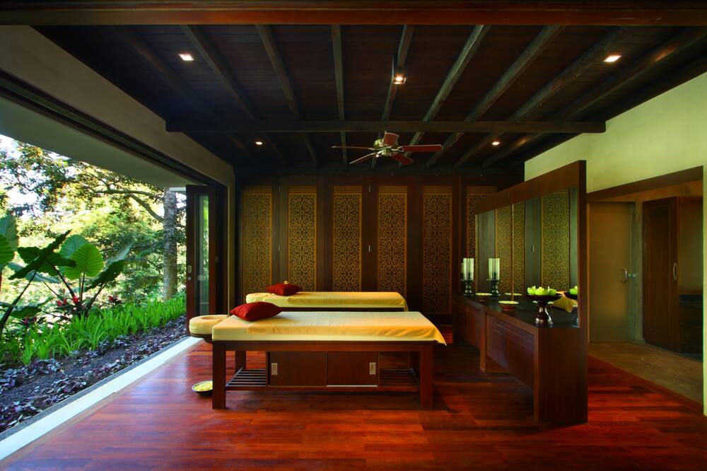 ビーイングサットヴァ ラグジュアリー ウブド 写真