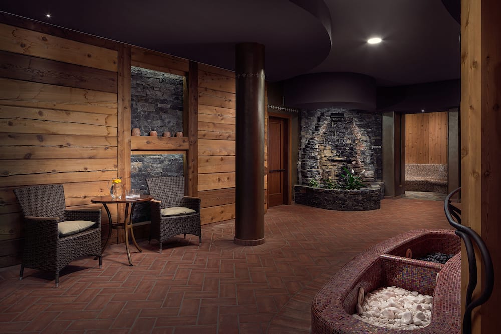 ゴルフ＆スパ リゾート クネチカ ホラ 写真