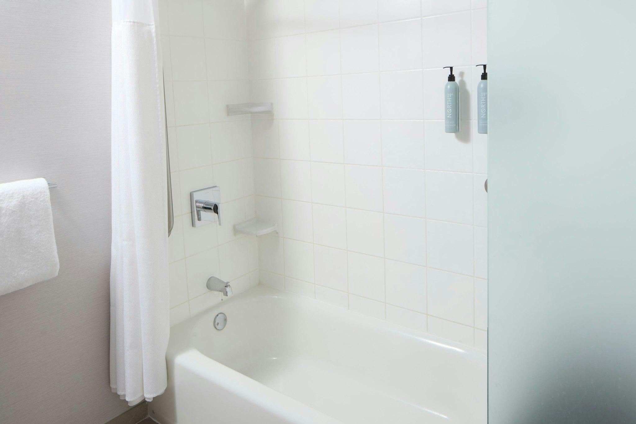 Courtyard by Marriott Waldorf 写真