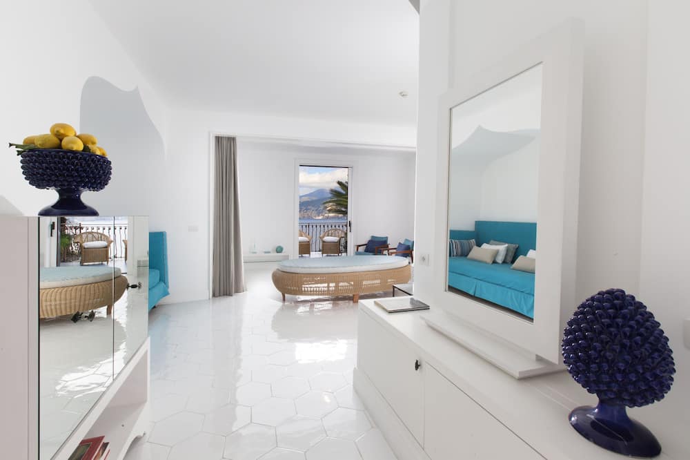 ホテル ベルエア 写真