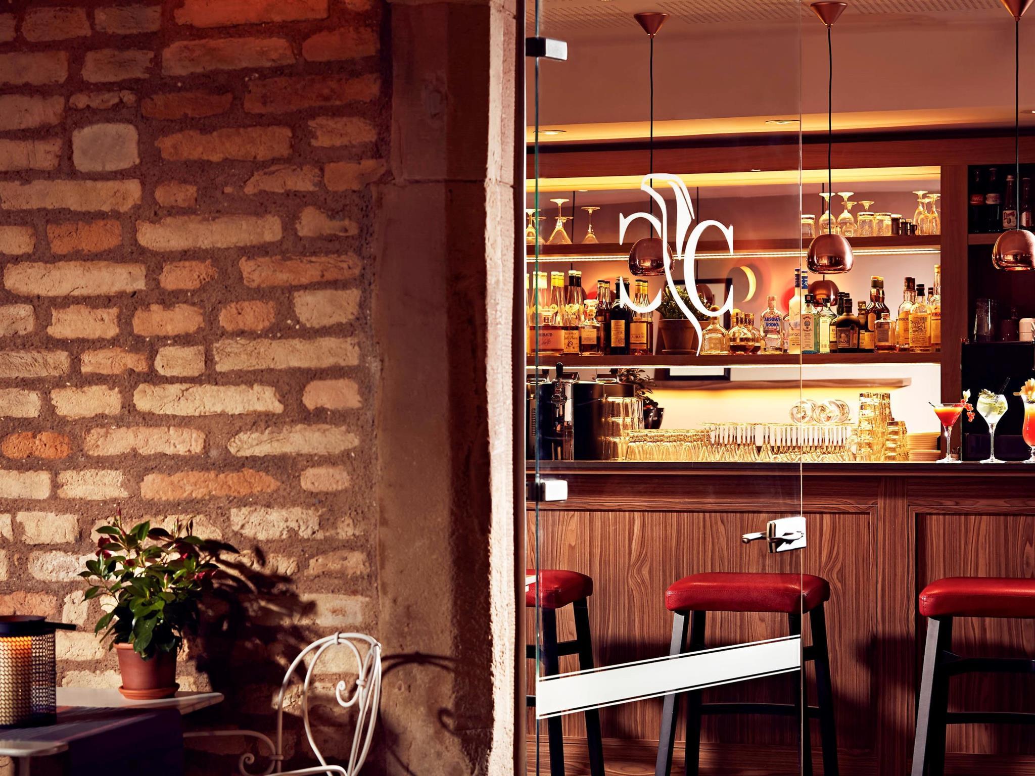 クール デュ コルボー ホテル ストラスブール エムギャラリー コレクション 写真