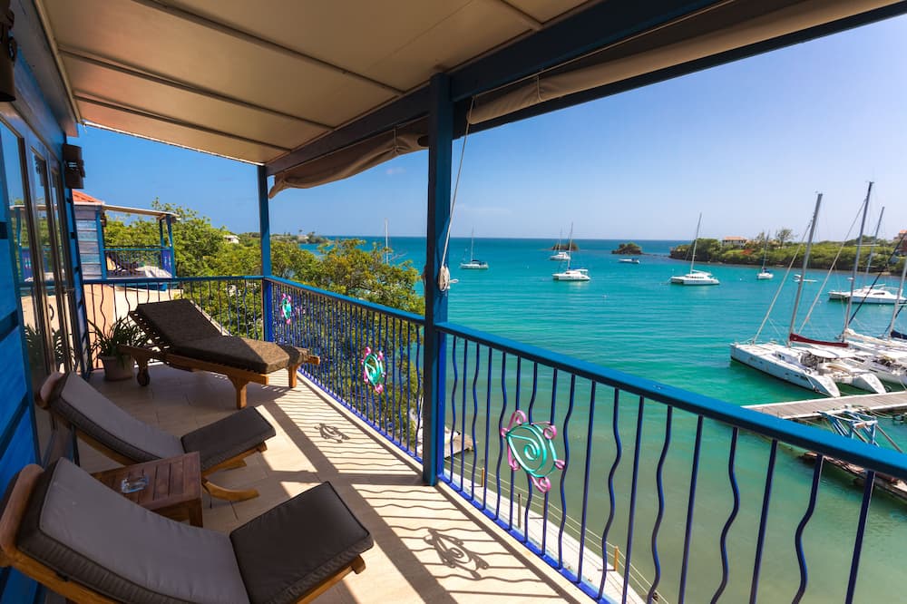 トゥルー ブルー ベイ リゾート 写真