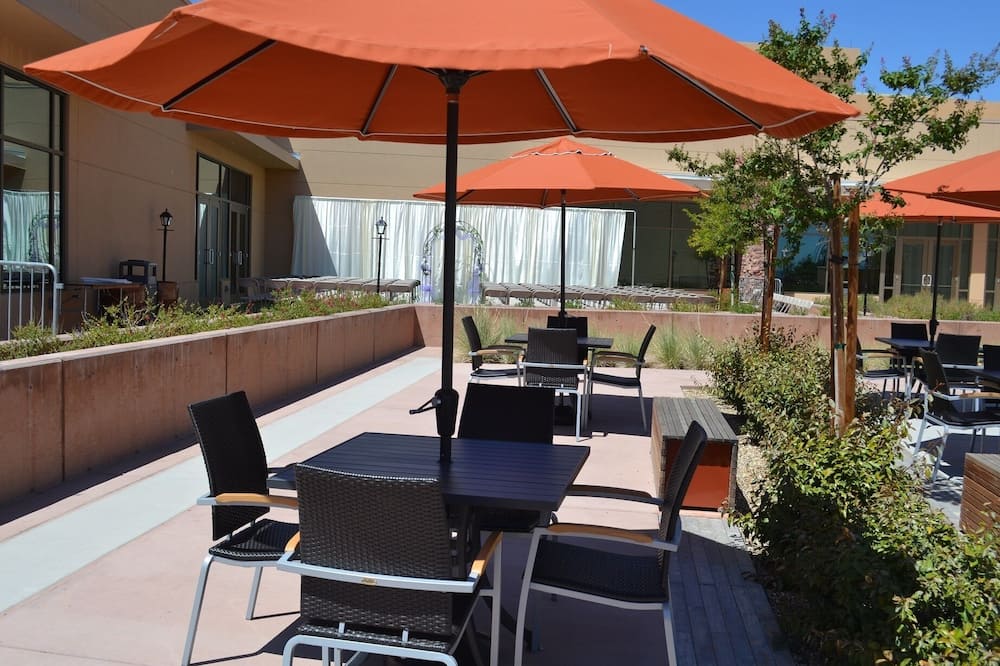 クリフ キャッスル カジノ ホテル 写真