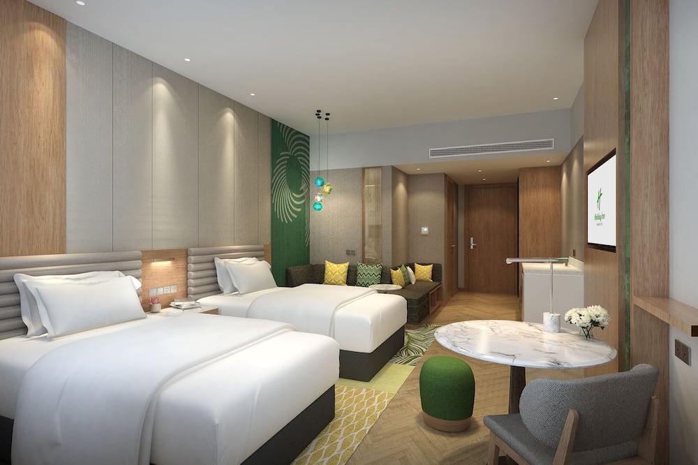 ホリデイ イン シャンハイ ディシュイ レイク バイ IHG 写真