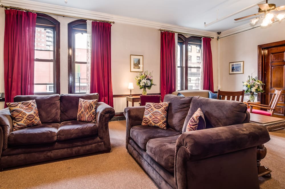 レオ ハウス 写真