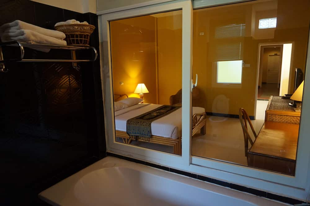 スマイル イン ホテル 写真