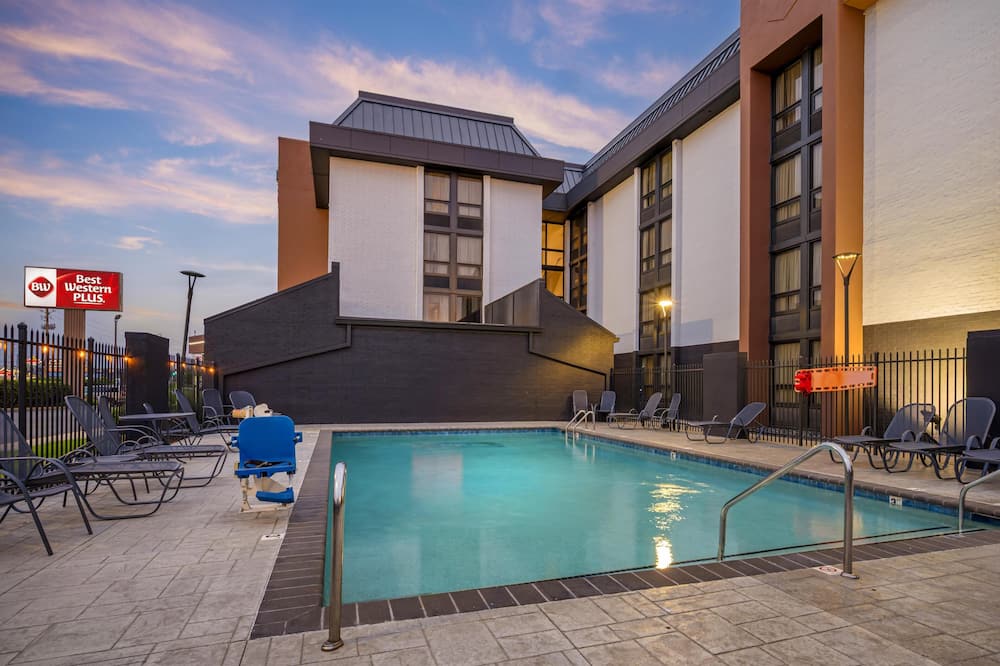 Best Western Plus Indianapolis North at Pyramids 写真