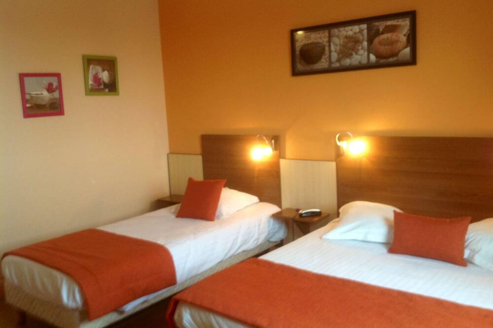 Brit Hotel Magdalena 写真